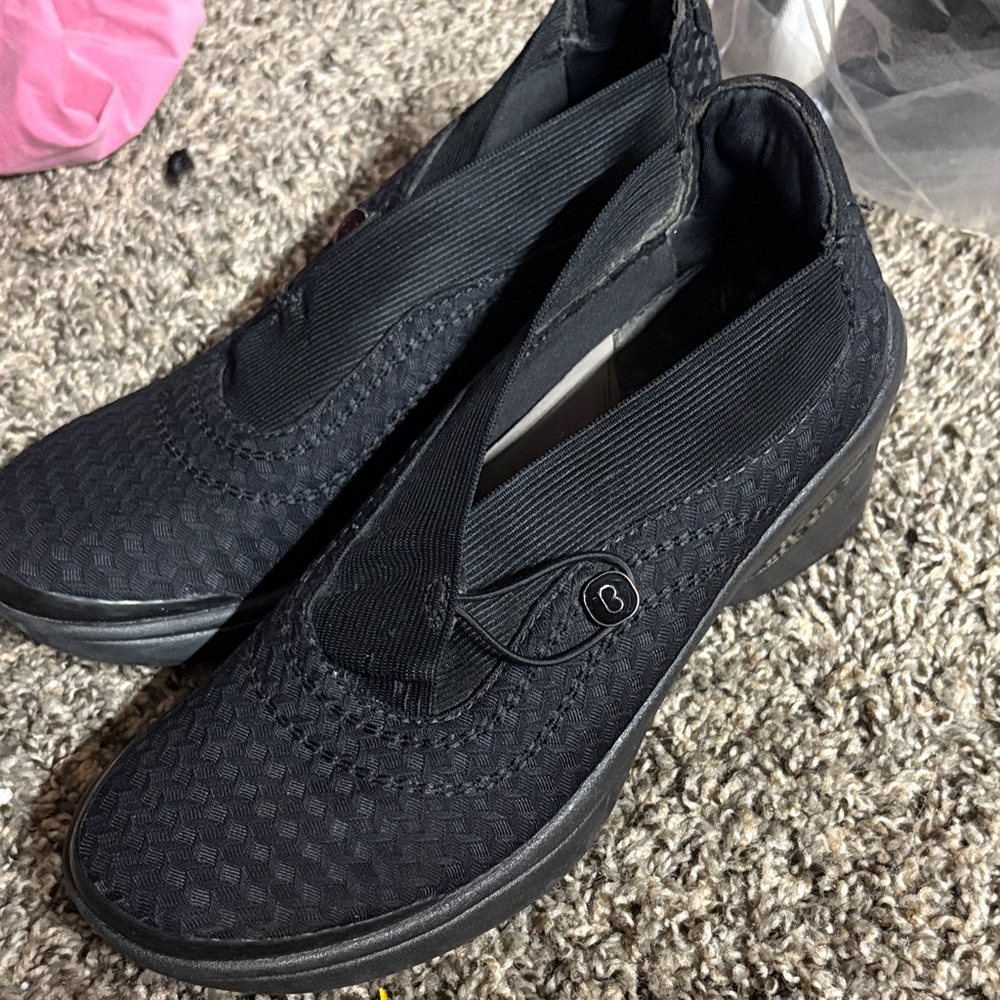 Bzees Black Wedge Shoes for Women